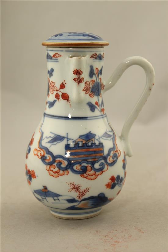 A Chinese Imari chocolate pot and cover, Kangxi period, 15cm.